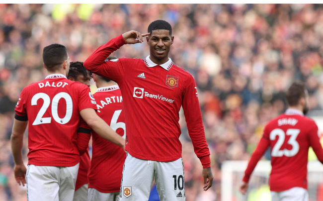 展中埋下了 展中埋下了