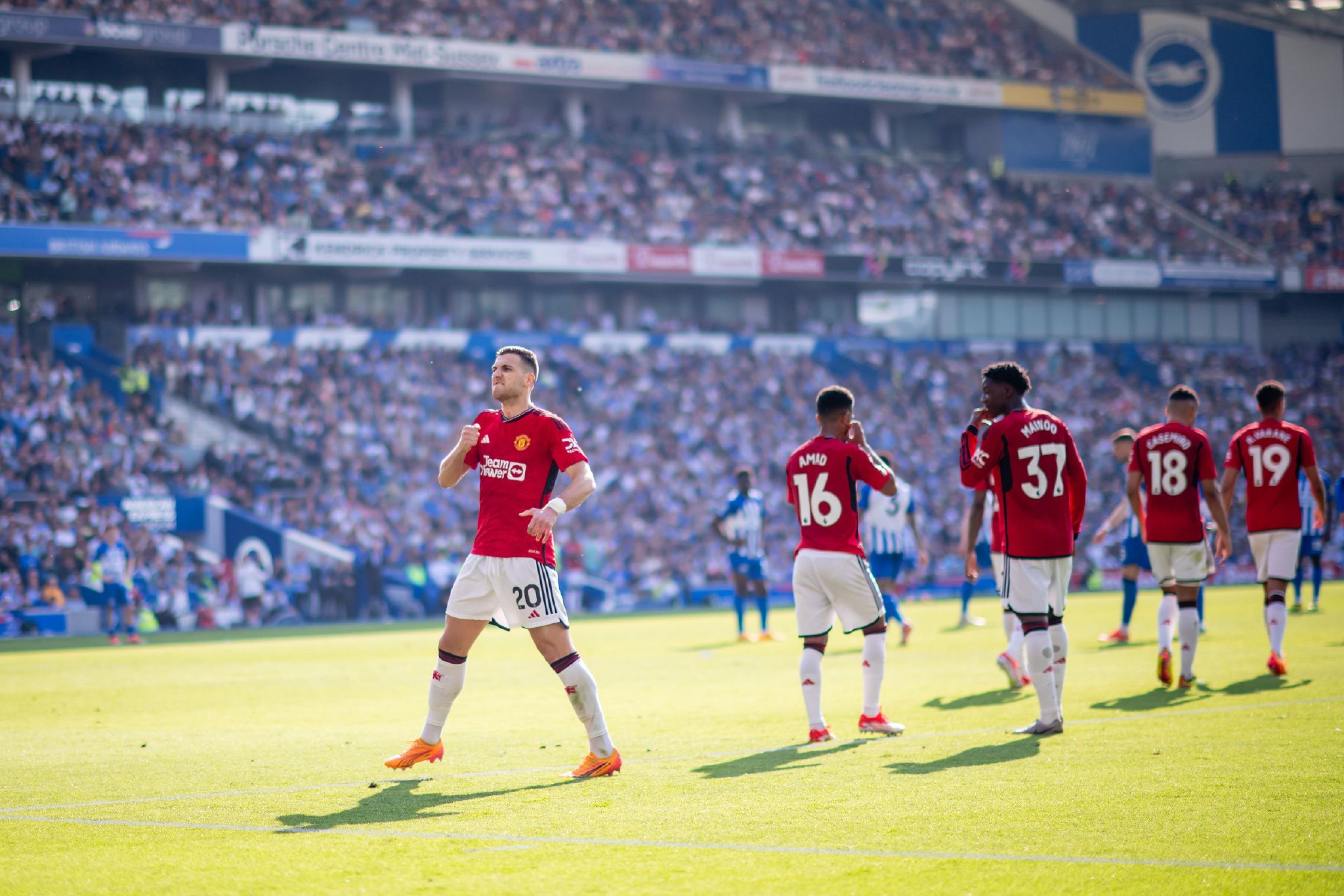 克罗斯在皇 克罗斯在皇